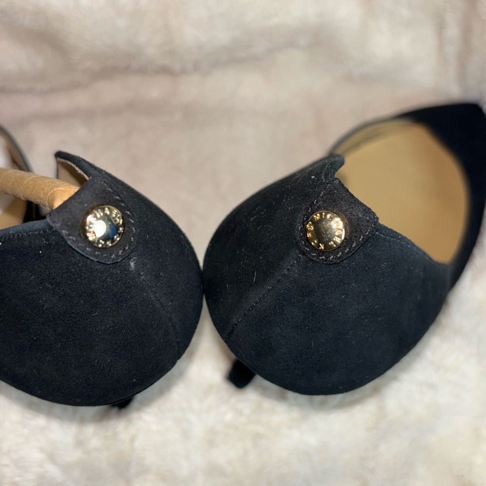 Michael Kors Classic Black Heels size 9 - Picture 7 of 14